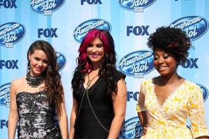 los angeles, 21 de maio - kristen o connor, jessica meuse, majesty rose at the american idol season 13 finale no nokia theatre at la live on 21 de maio de 2014 em los angeles, ca foto