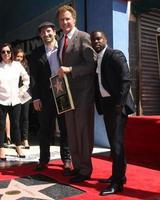 los angeles, 24 de março - etan cohen, will ferrell, kevin hart na cerimônia de estrela da caminhada da fama will ferrell hollywood no hollywood boulevard em 24 de março de 2015 em los angeles, ca foto