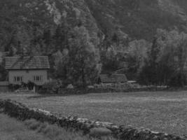 primavera em eidfjord noruega foto