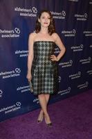 los angeles, 9 de março - lauren miller no a night at sardis, evento da associação de alzheimer 2016 no beverly hilton hotel em 9 de março de 2016 em beverly hills, ca foto