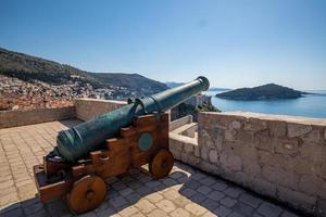 canhão de paredes dubrovnik foto