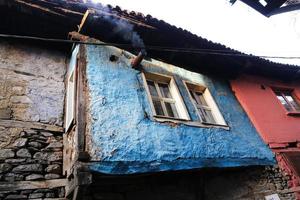 edifício antigo na aldeia de cumalikizik, bursa, turquia foto