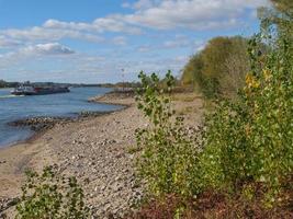 o rio reno perto de wesel foto