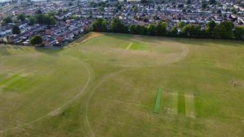 bela vista aérea e imagens de alto ângulo da área da estação de leagrave de londres luton town of inglaterra reino unido foto