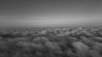 vista aérea clássica em preto e branco de alto ângulo da paisagem urbana da inglaterra grã-bretanha foto