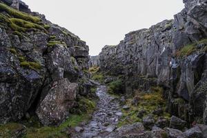 vale no parque nacional thingvellir, sudoeste da islândia foto