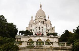 Basílica de sacre coeur em montmartre em paris, frança foto