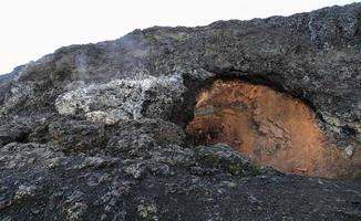 campo de lava leirhnjukur na islândia foto