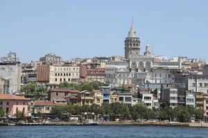 torre karakoy e galata em istambul, turquia foto