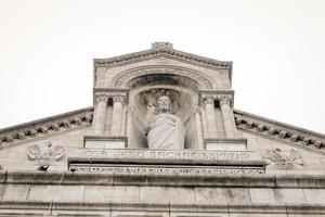 Basílica de sacre coeur em montmartre em paris, frança