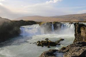 Cachoeira Godafoss na Islândia foto