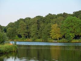 lago perto de borken no muensterland alemão foto