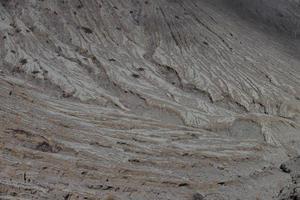 detalhe do vulcão kawah ijen e cratera, indonésia foto