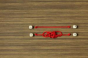 imagem abstrata de escolha de corda vermelha para conteúdo de negócios foto