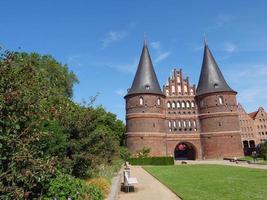 a cidade de luebeck no mar báltico foto