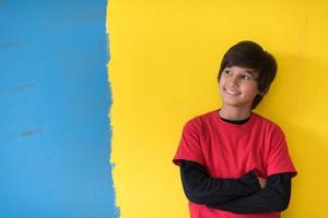 retrato de um jovem feliz foto