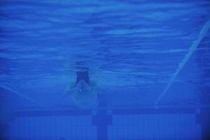 piscina debaixo d'água foto