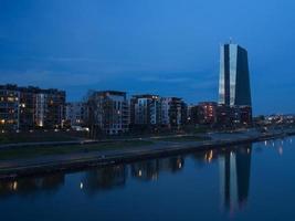 a nova sede do banco central europeu, ecb, ezb, frankfurt, alemanha