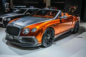 frankfurt - setembro de 2015 mansory bentley continental gtc apresentado foto