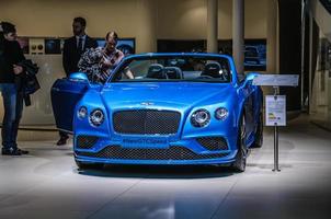 frankfurt - set 2015 bentley continental gt speed apresentado em foto