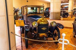 fontvieille, mônaco - junho de 2017 azul escuro belanger freres a1 1921 no museu de coleção de carros top de mônaco foto