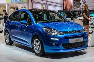 frankfurt - setembro de 2015 citroen c3 apresentado na iaa international foto