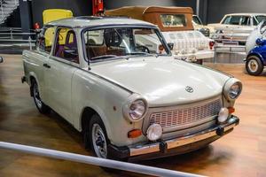 sinheim, alemanha - maio de 2022 branco trabant p 601 1986 foto