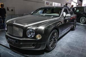 frankfurt - setembro de 2015 bentley mulsanne startech apresentado na ia foto