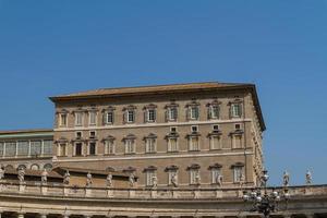 edifícios no Vaticano, a Santa Sé em Roma, Itália. parte da basílica de são pedro. foto