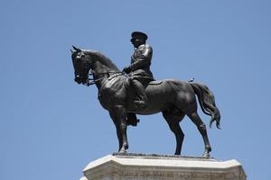 monumento da vitória em ancara, turkiye foto