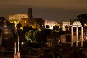 fórum romano, roma, itália foto