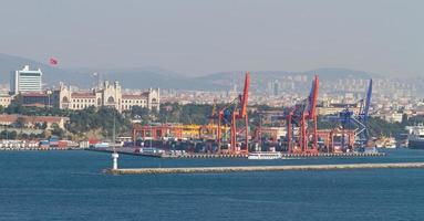 porto de haydarpasa, istambul foto