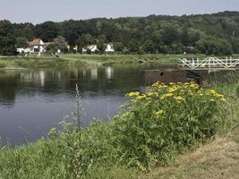 o rio weser na alemanha foto