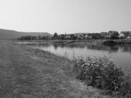 Bad Karlshafen e o Rio Weser foto