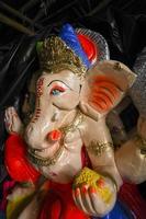 feliz ganesh chaturthi festival, estátua do senhor ganesha foto