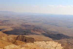 mitzpe ramon israel 1 de novembro de 2019. a cratera ramon é uma cratera de erosão no deserto de negev, no sul de israel. foto