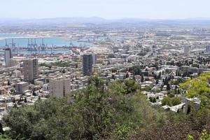 haifa israel 13 de junho de 2020 haifa - uma cidade portuária na costa mediterrânea foto