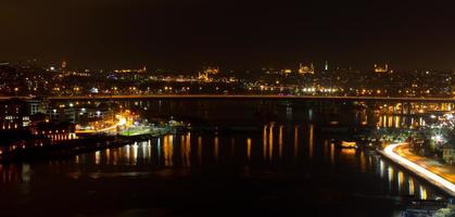 visão noturna de istambul da colina de pierre loti foto