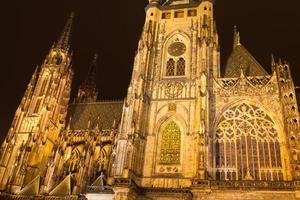 rua Catedral de Vitus, Praga, República Tcheca foto