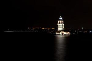 torre da donzela em Istambul foto