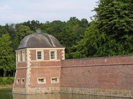 o castelo de ahaus em westphalia foto