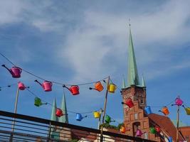 luebeck, alemanha, 2020 - a cidade de luebeck no mar báltico na alemanha foto