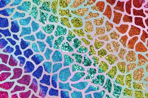 fundo de textura de pele de animal de brilho glam arco-íris, padrão de pele de animal. foto