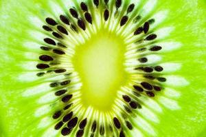 fundo de textura macro closeup de fatias de kiwi fresco foto