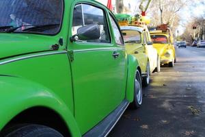 carro de carros volkswagen clássico verde foto