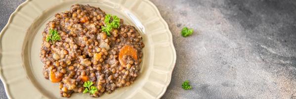 lentilhas leguminosa verde vegetal cozinha fresca refeição saudável comida lanche dieta na mesa cópia espaço fundo de comida foto