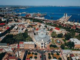 teatro na cidade velha de odessa, porto marítimo weiv foto