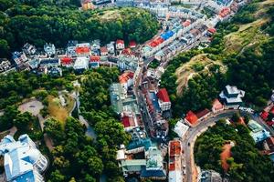 vista panorâmica aérea para a descida de andreevsky foto