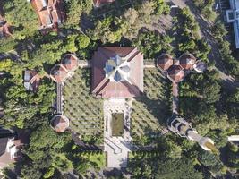 vista aérea da mesquita em yogyakarta, Indonésia. foto