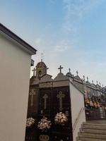 o cemitério da igreja de san salvador foto